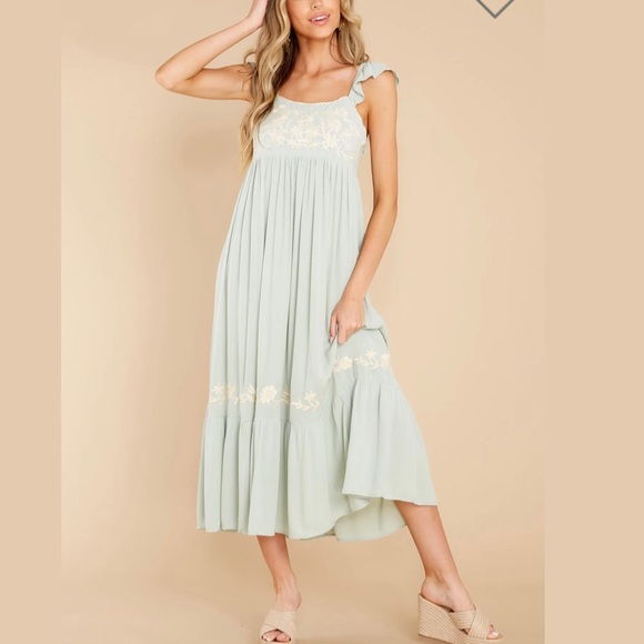 Sage Green Embroidered Floral Maxi Dress - Picture 5 of 6